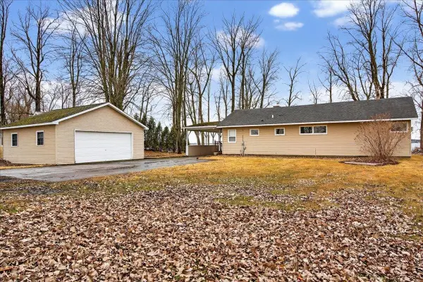 233 Hunter North Road, Alburgh, VT 05440