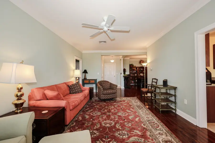 160 Daniel Webster Highway #201, Nashua, NH 03060 - #3