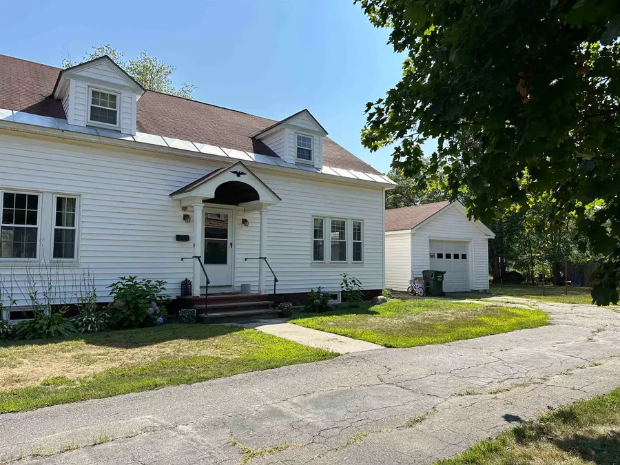 13 Grand Street, Claremont, NH 03743 - #2