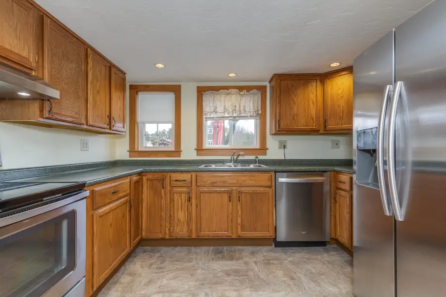 21 Hobart Street, Concord, NH 03303 - #3