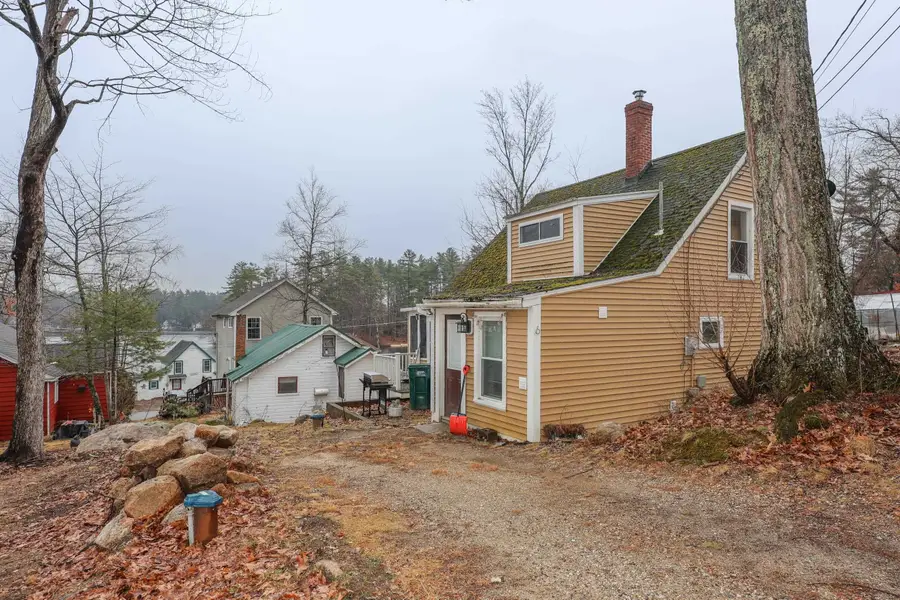 6 Milford Street, Amherst, NH 03031 - #2
