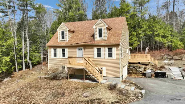 14 Greenwood Road, Weare, NH 03281