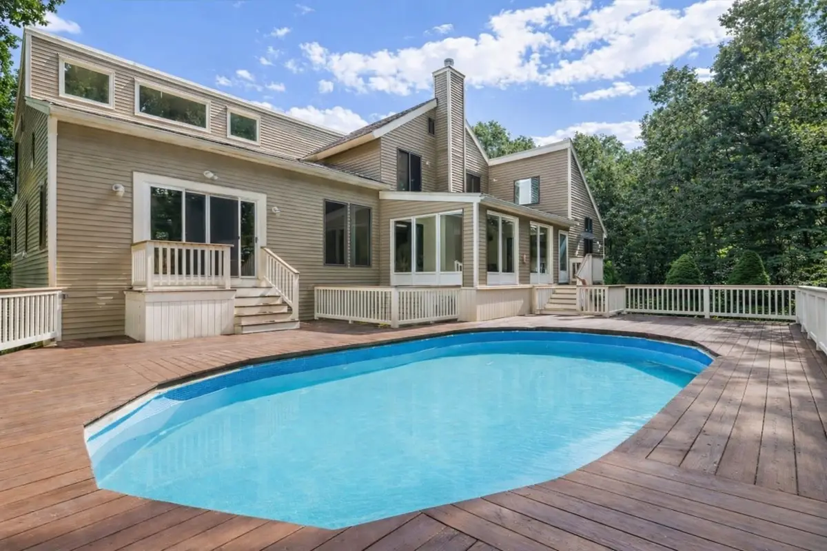 2 Remington Court, Derry, NH 03038 - #1