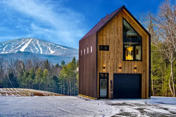 109 Winhall Hollow Road, Winhall, VT 05340