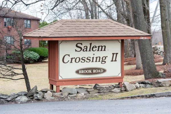 1 Brook Road #12, Salem, NH 03079