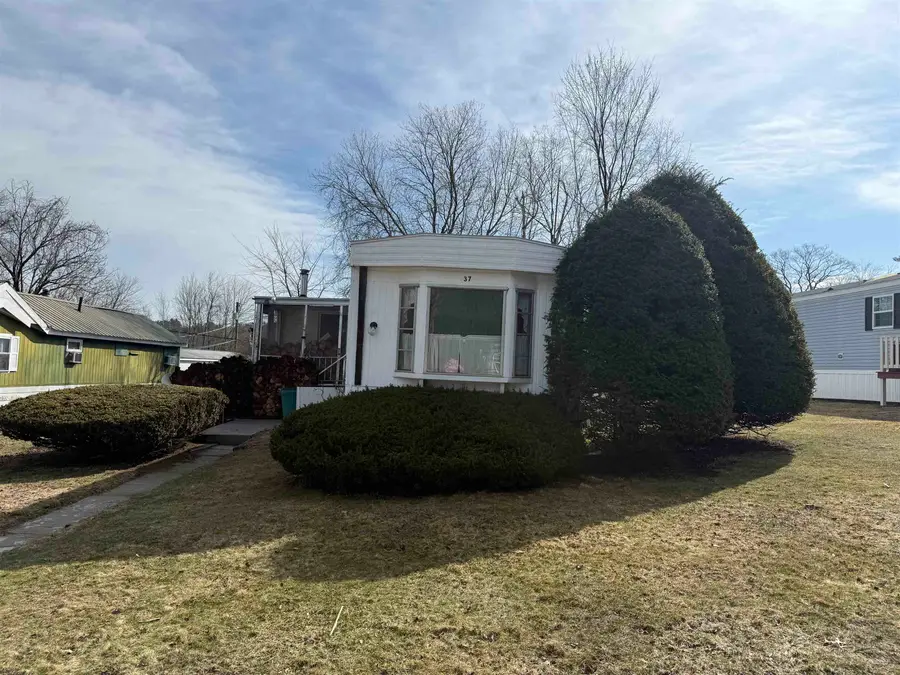 15 Windham Depot Road #37, Derry, NH 03038 - #2