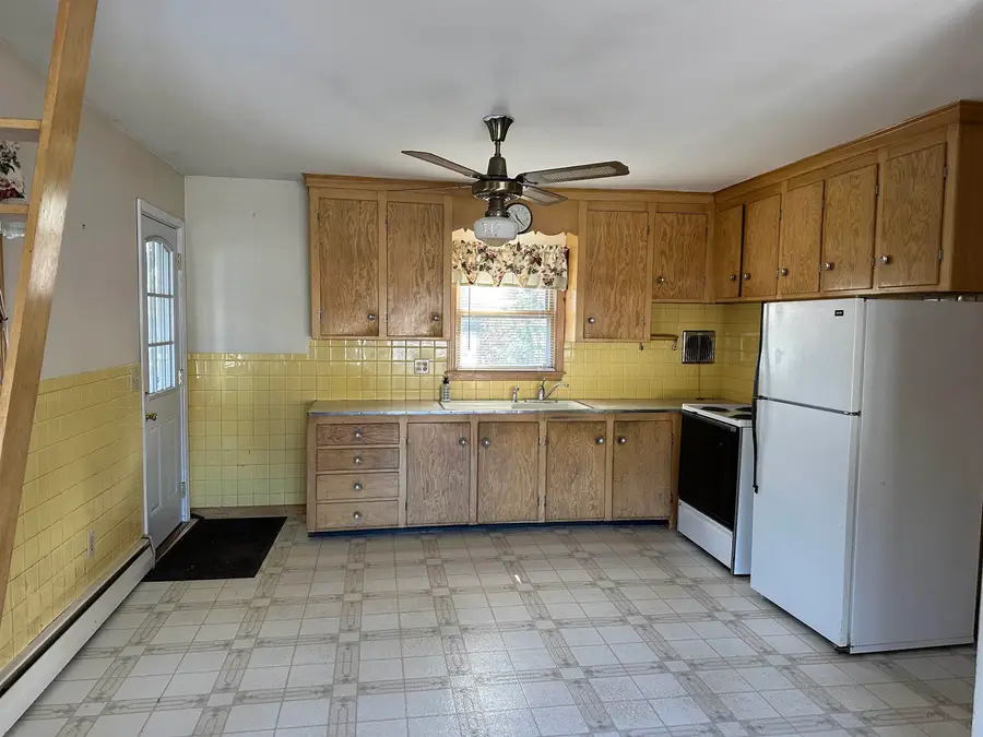 30 Ingalls Street, Manchester, NH 03102 - #3