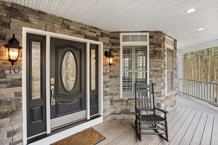 10 Woodland Drive, Hudson, NH 03051 - #3