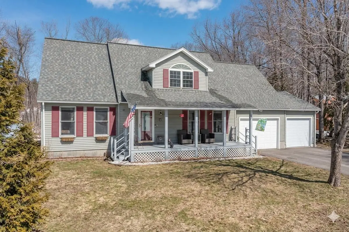 39 Captain Lovewell Lane, Ossipee, NH 03814 - #1