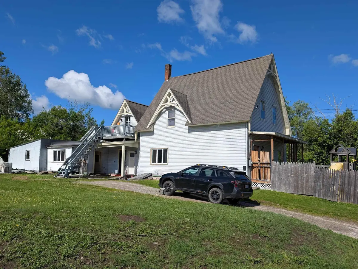 48 Grove Street, Littleton, NH 03561 - #1