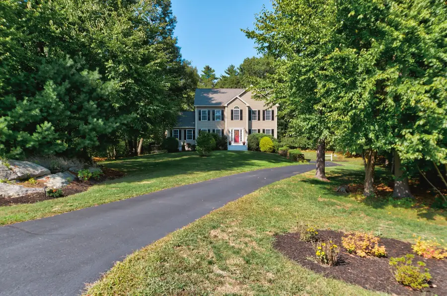 7 Rellas Ridge, Kingston, NH 03848 - #3