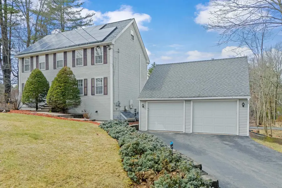 3 Kendall Pond Road, Derry, NH 03038 - #2