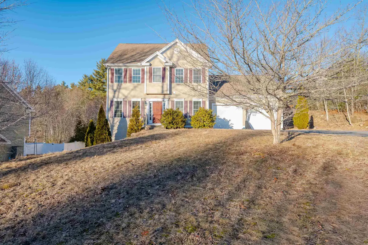 16 Pond Road, Raymond, NH 03077 - #1