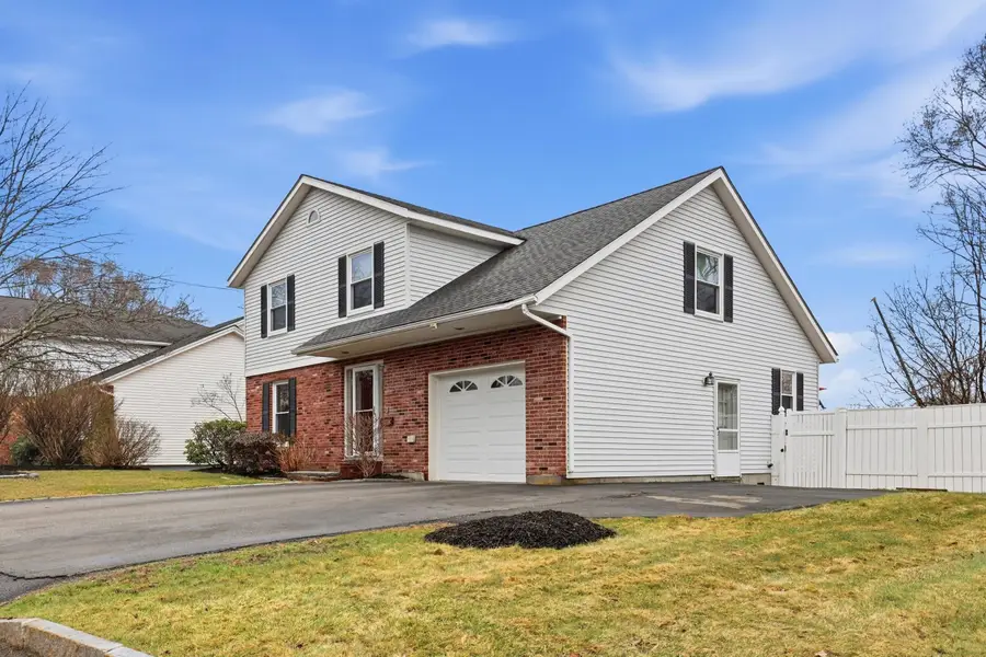 147 Leewood Street, Manchester, NH 03103 - #2