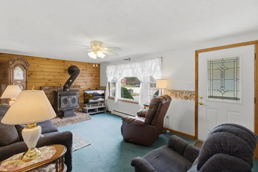 1808 East Road, Bennington, VT 05201 - #3