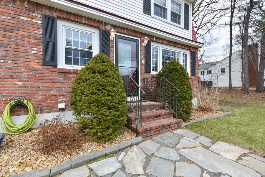 40 Barkland Drive, Derry, NH 03038 - #2