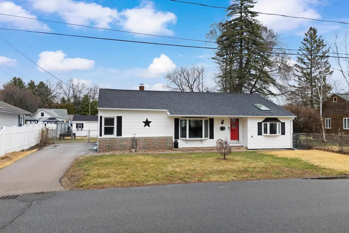 39 Ann Avenue, Manchester, NH 03102 - #1
