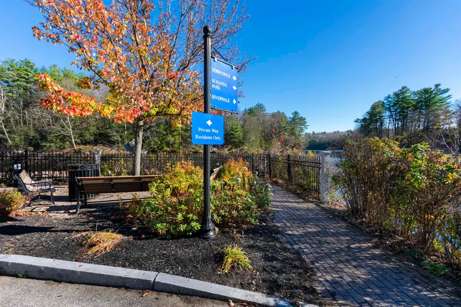 4 Water Street, Newmarket, NH 03857 - #2