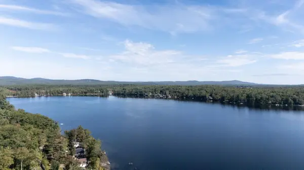 3 Ski Doo Lane, Deerfield, NH 03037