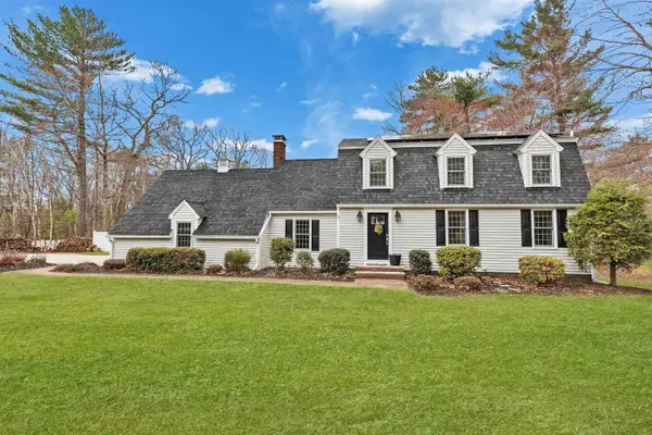 7 Kent Street, Windham, NH 03087