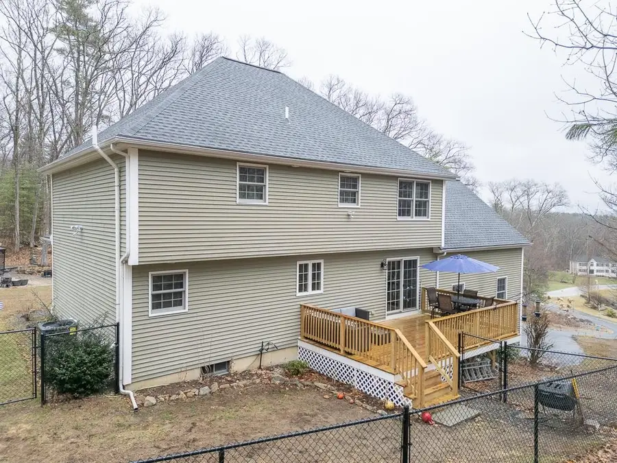 136 Wyndridge Circle, Pelham, NH 03076 - #3