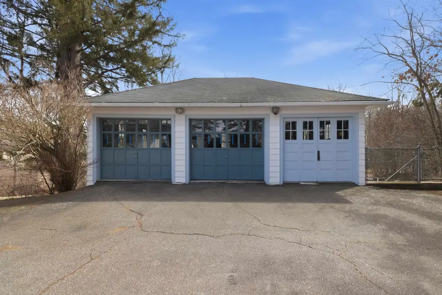 119 School Street, Tilton, NH 03276 - #3