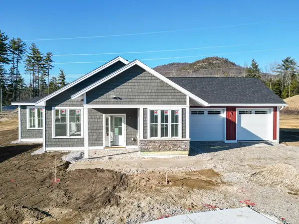 61 Whispering Pines Place #7, Conway, NH 03860