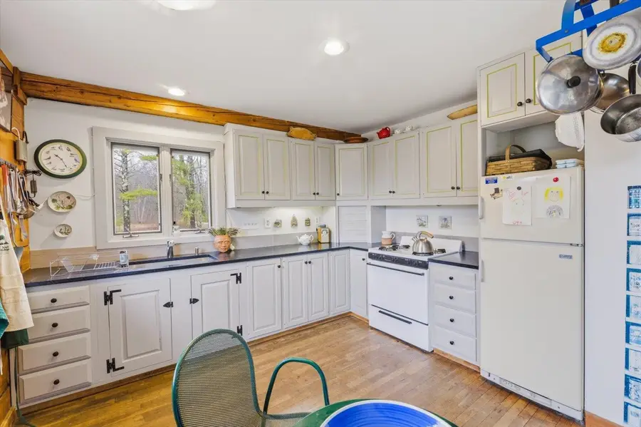 17 Wildcat Hill Road, New Ipswich, NH 03071 - #3