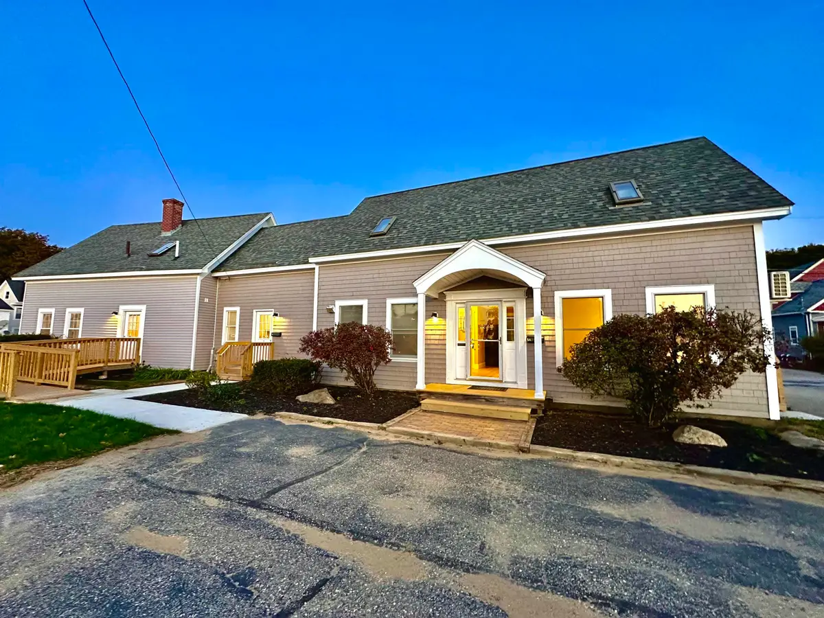 7 Jackson Street, Rochester, NH 03867 - #1