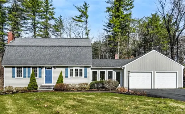 13 Karen Road, Windham, NH 03087