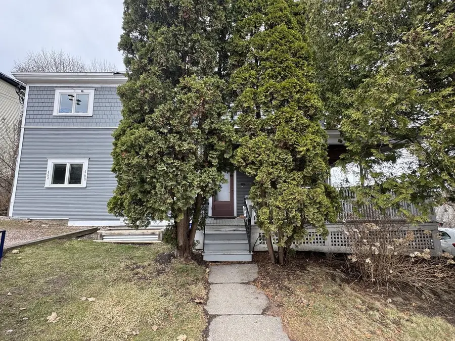460-462 Colchester Avenue, Burlington, VT 05401 - #2