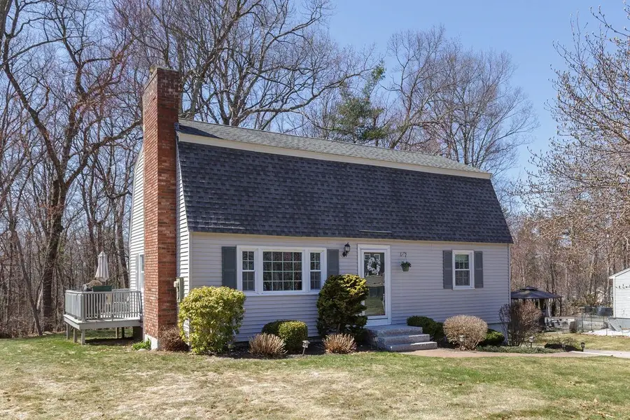 27 Bedard Avenue, Derry, NH 03038 - #2