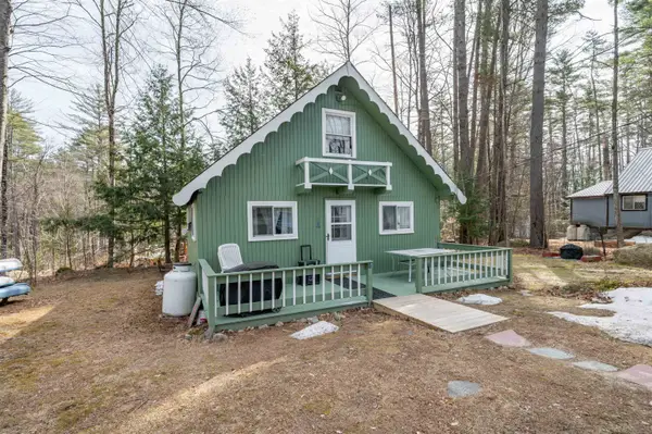 15 Autumn Road, Hillsborough, NH 03244