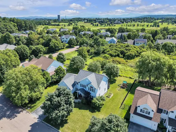 20 Vale Drive, South Burlington, VT 05403