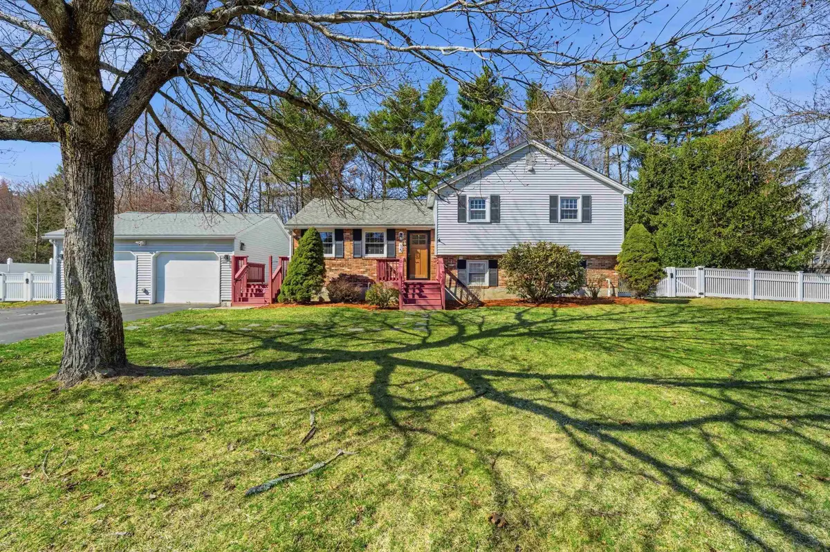 15 Clay Street, Merrimack, NH 03054 - #1