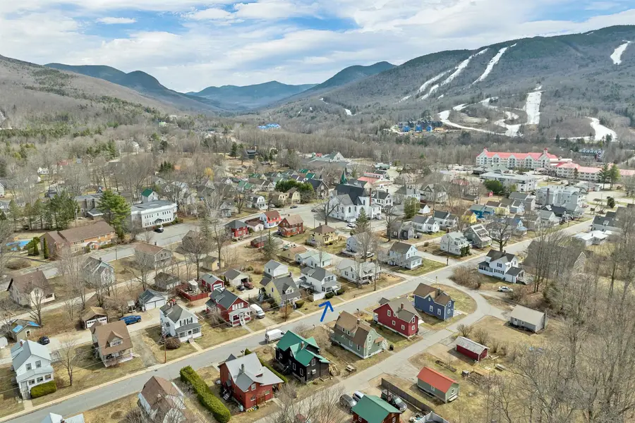 38 School Street, Lincoln, NH 03251 - #2