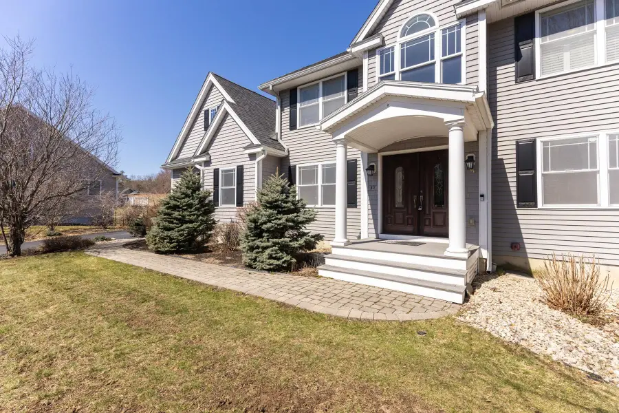 32 OLIVE MEADOW Lane, Dover, NH 03820 - #3