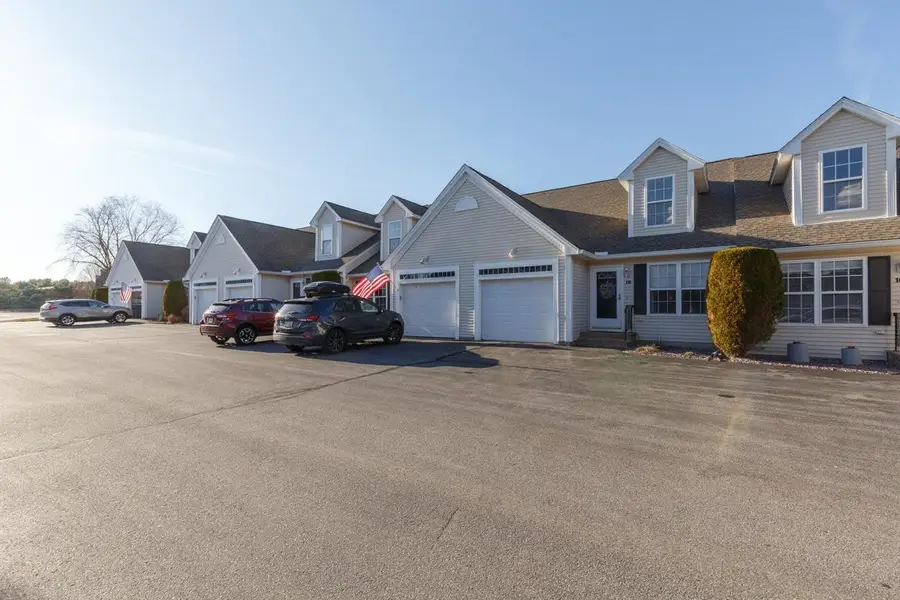 18 Pleasant Street, Windham, NH 03087 - #3