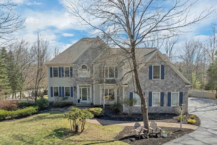 70 Colonel Daniels Drive, Bedford, NH 03110 - #3