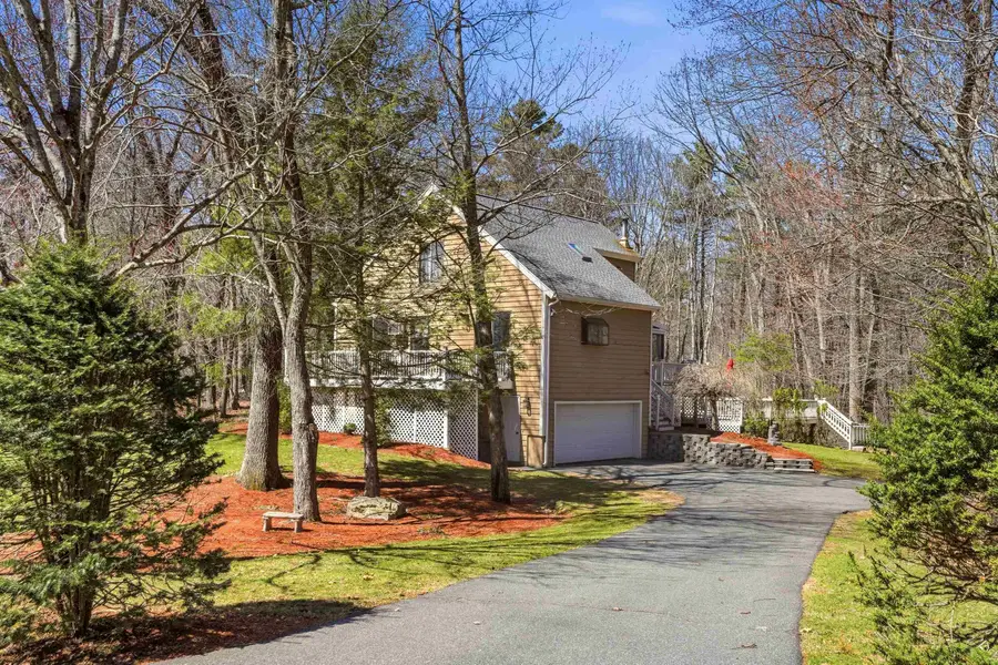 10 Hunter Drive, Derry, NH 03038 - #2