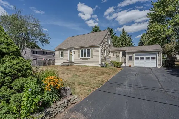 27 Hampshire Avenue, Rochester, NH 03867