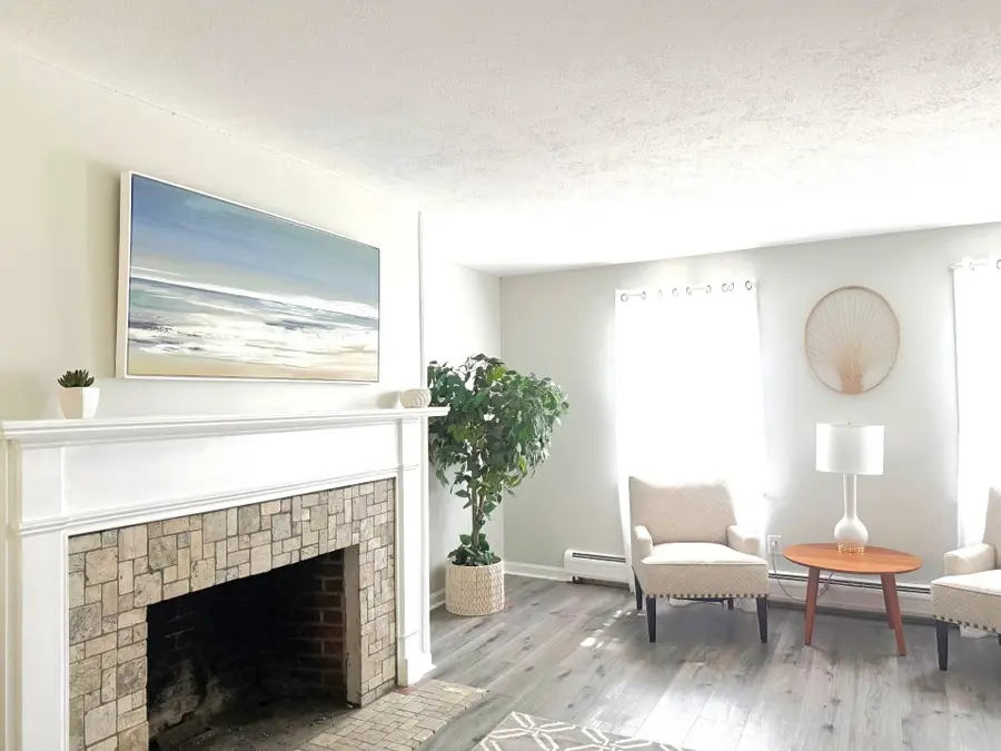 18 Boulder Brook Drive #unit 4, Exeter, NH 03833 - #2