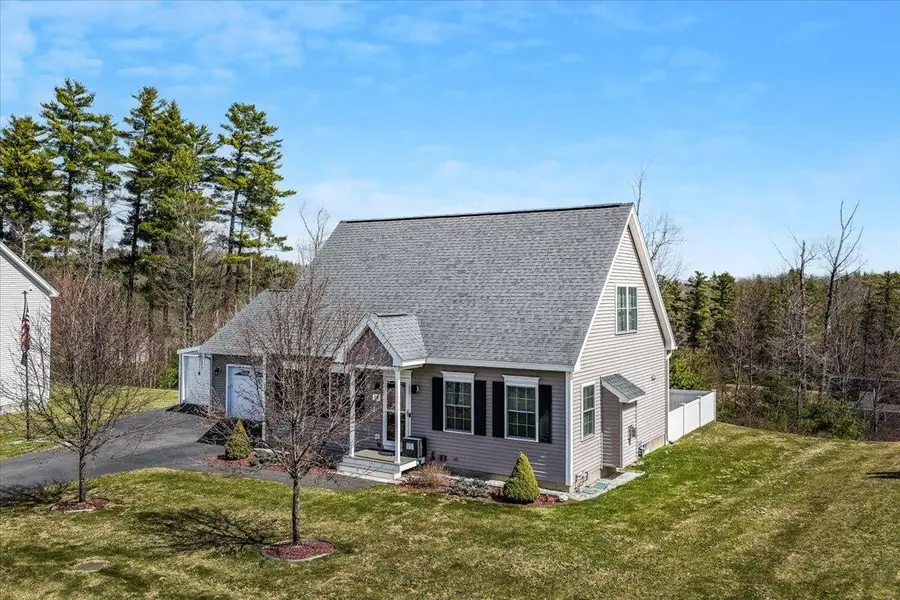 18 Crawford Lane, Hooksett, NH 03106 - #3