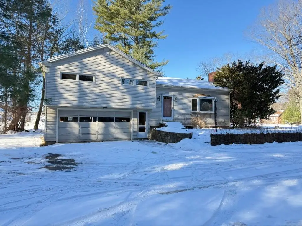 118 Winnicutt Road, Stratham, NH 03885 - #1
