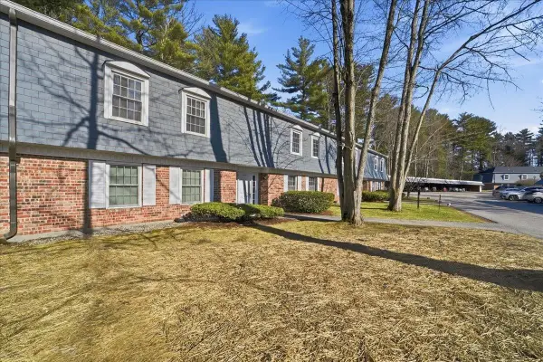 125 Kennedy Drive #6, South Burlington, VT 05403