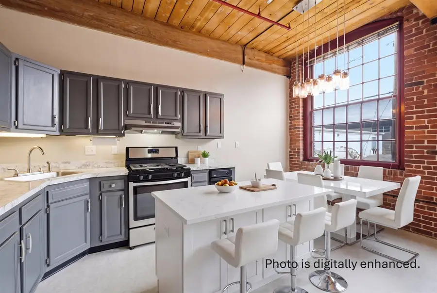 470 Silver Street #222, Manchester, NH 03103 - #2