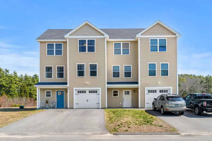 14 Waterford Drive, Raymond, NH 03077 - #2