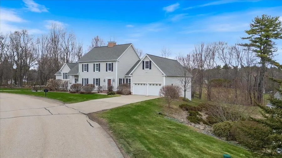 9 Steeple View Drive, Atkinson, NH 03811 - #3