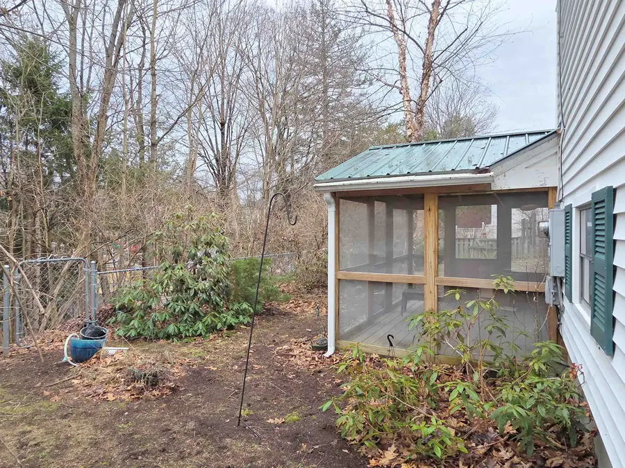 85 Underclyffe Road, Saint Johnsbury, VT 05819 - #3