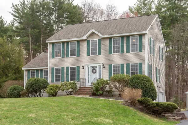 14 Ganley Drive, Salem, NH 03079